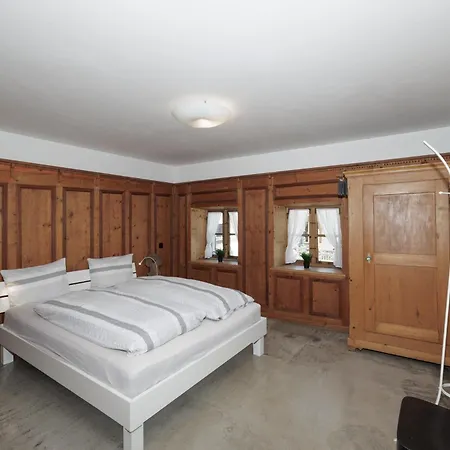 Apartamento Chasa Plaz